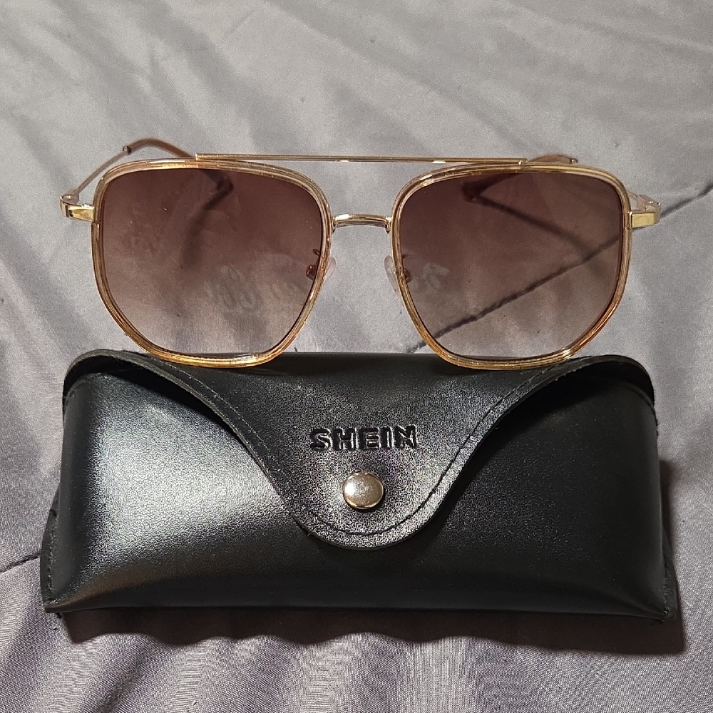SHEIN Gold Frame Sunglasses with Black Case